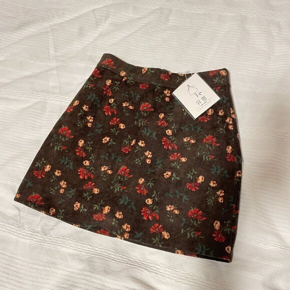 NWT Floral Corduroy A-Line Mini Skirt Brown - XS - Picture 5 of 11